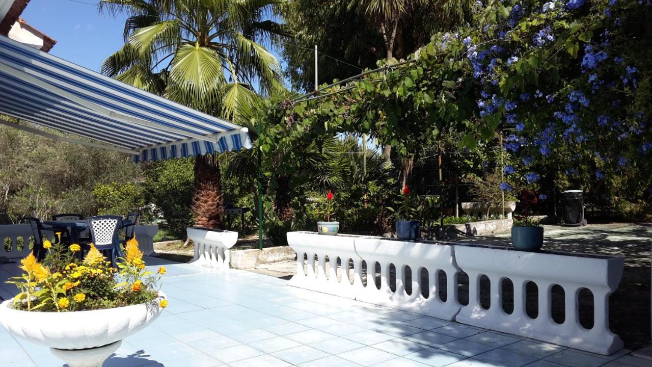 La Marina Gardens Beach Scauri  Bagian luar foto