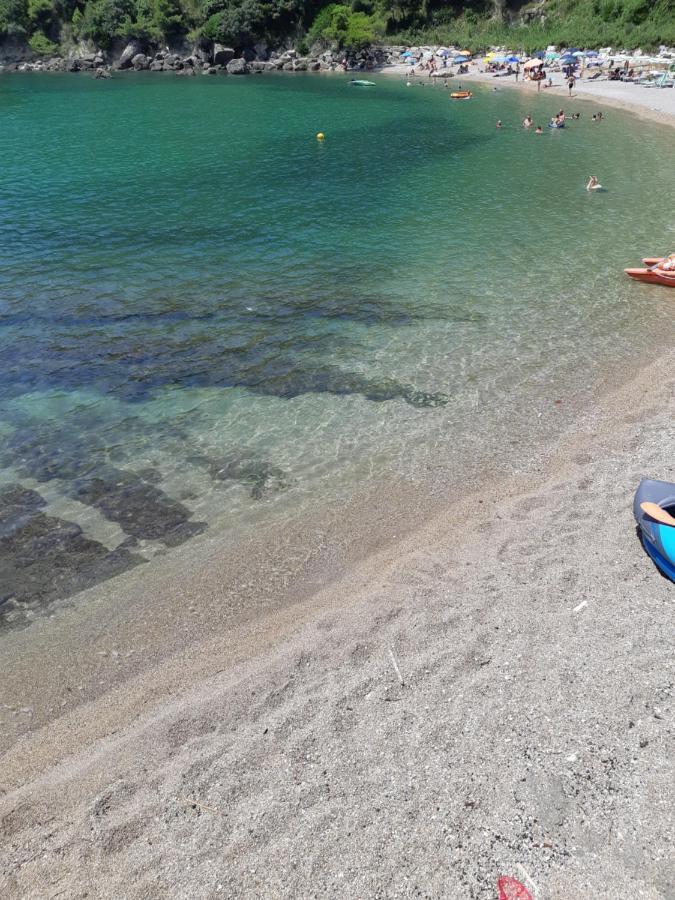 La Marina Gardens Beach Scauri  Bagian luar foto